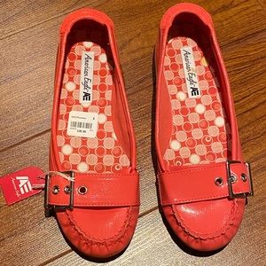 American Eagle Highlighter Coral Flats